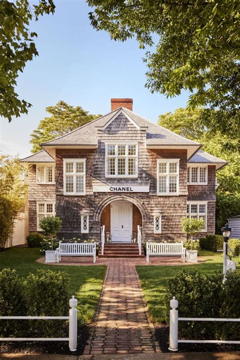 chanel hamptons ephemeral boutique east hampton reviews|chanel hamptons.